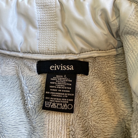 Eivissa size Large light gray coat. Warm but classier than a puffer jacket - Picture 2 of 5